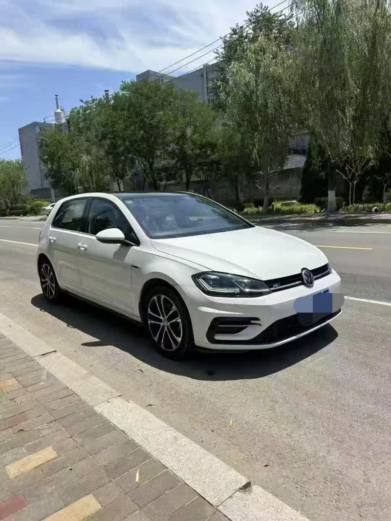 济宁20年大众高尔夫2