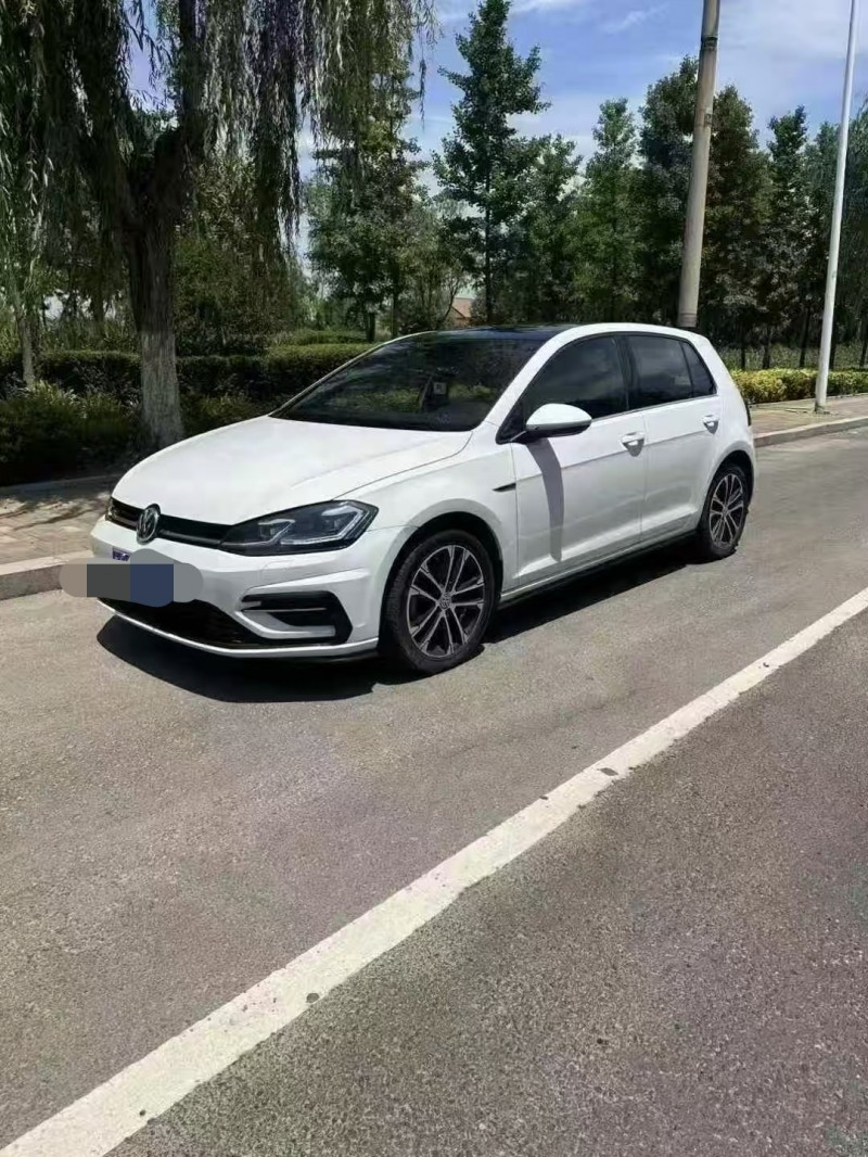 济宁20年大众高尔夫3