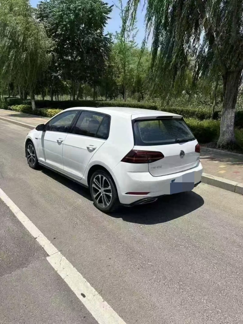 济宁20年大众高尔夫6