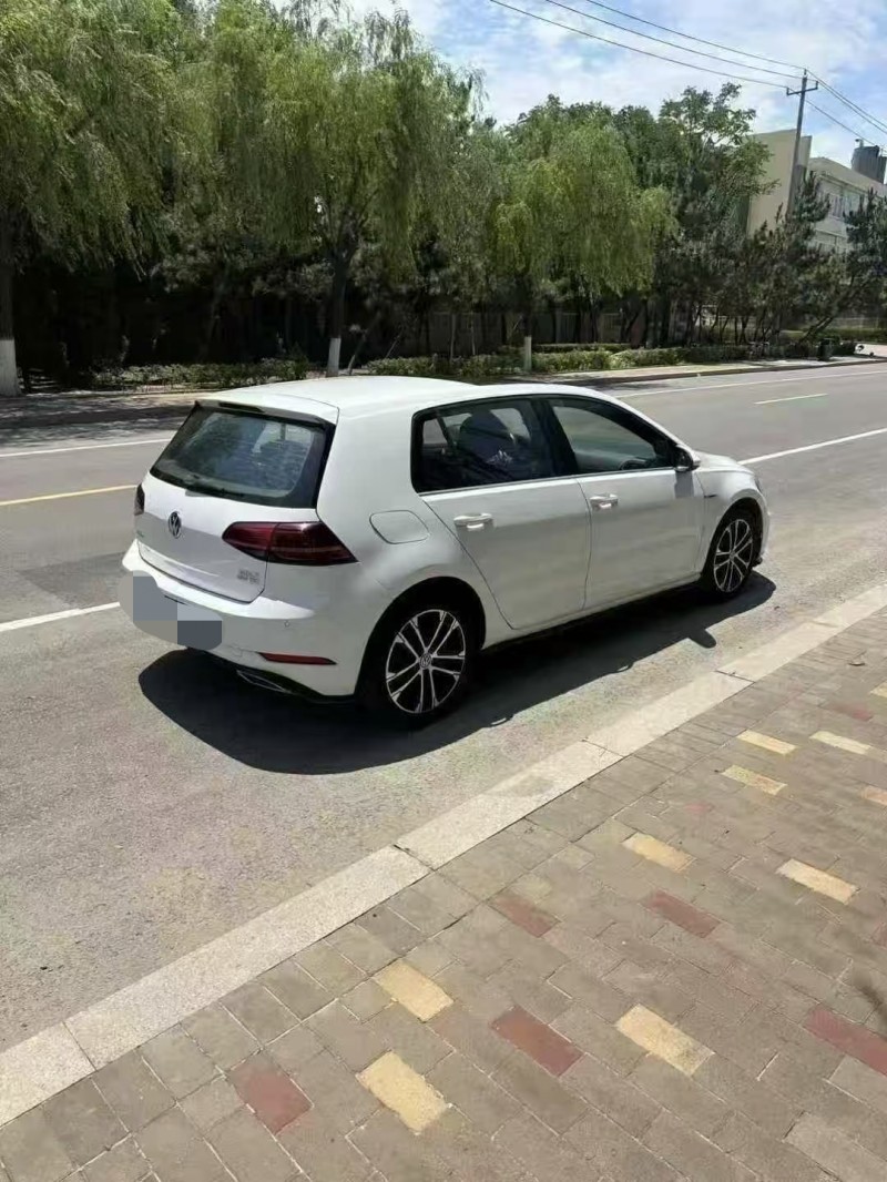 济宁20年大众高尔夫7