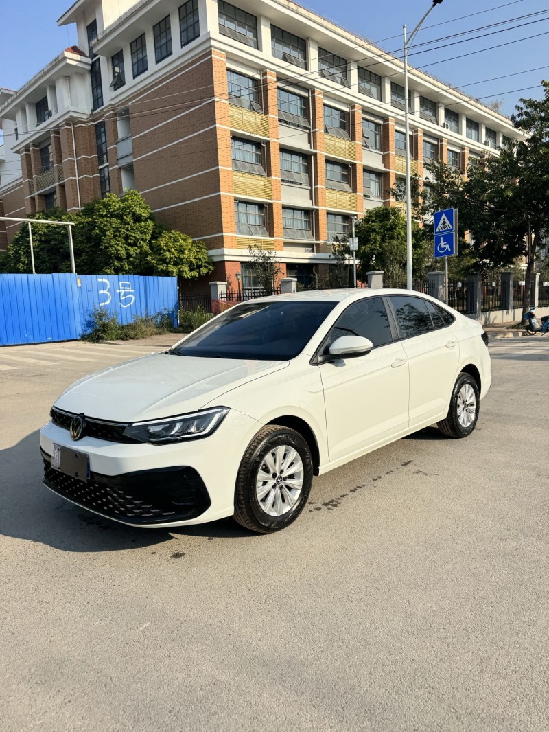 南宁25年大众朗逸2