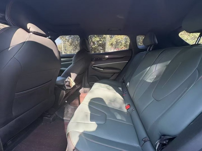 萍乡24年吉利博越5