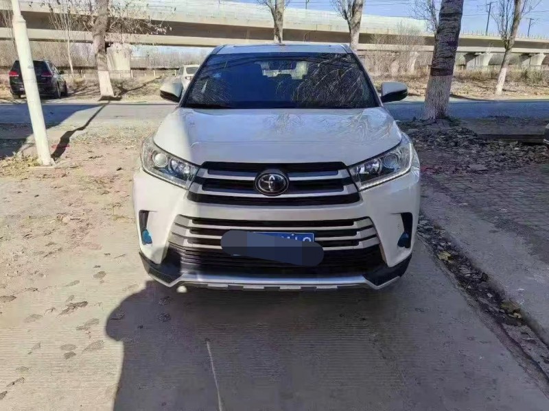 保定18年丰田汉兰达1