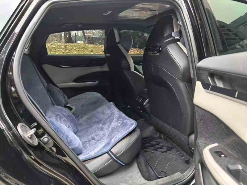 攀枝花24年长安汽车UNI4