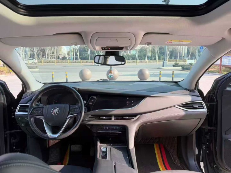 潍坊23年别克昂科旗5