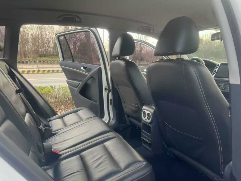 济宁17年大众途观5