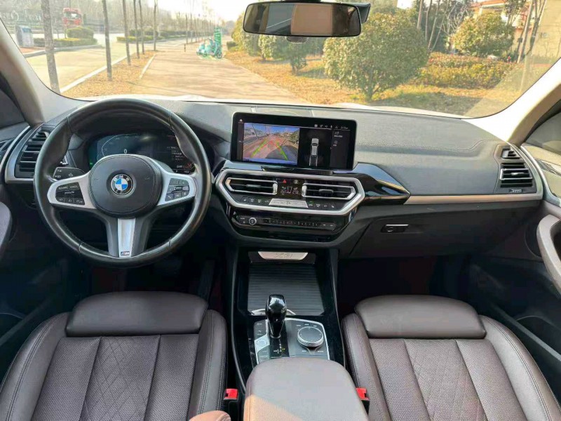 东营22年宝马X34