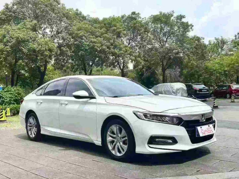 佛山20年本田雅阁2