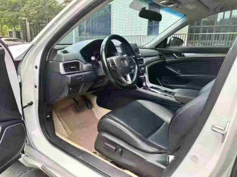 佛山20年本田雅阁4