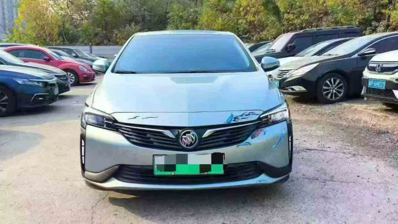 常德23年别克微蓝1