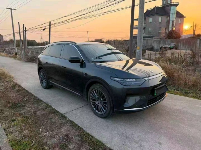 嘉兴25年零跑汽车C112