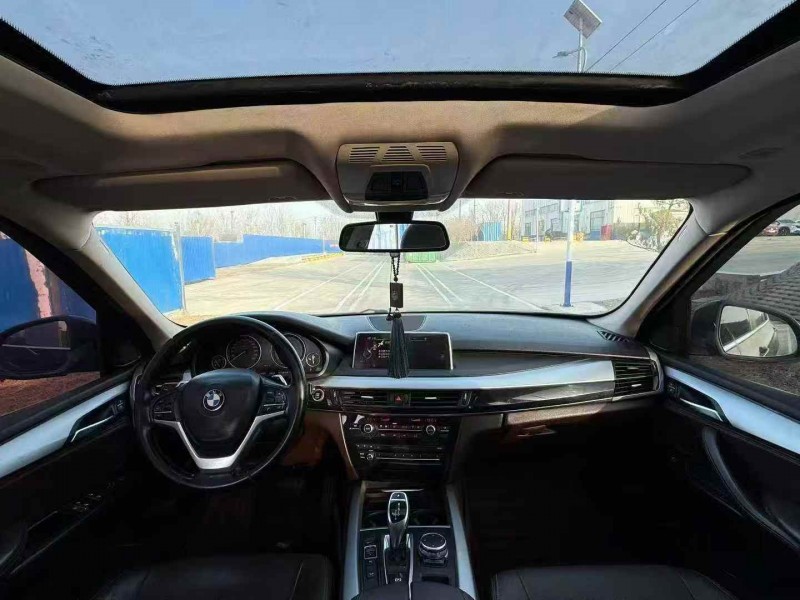 淄博16年宝马X56