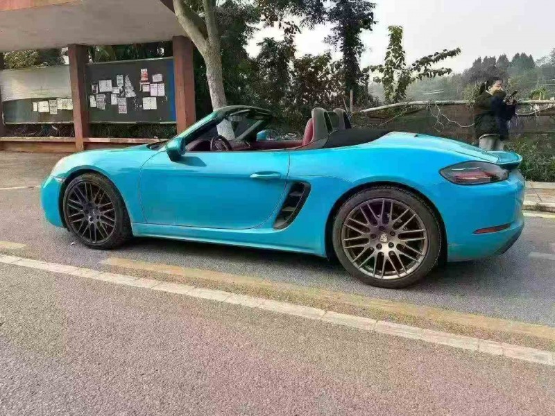 重慶18年保時捷7188