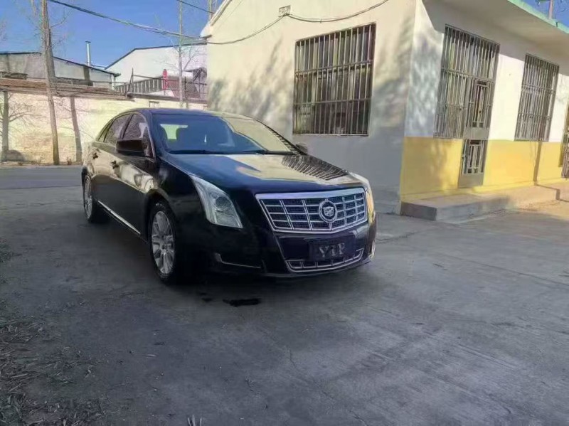 濰坊15年凱迪拉克XTS3