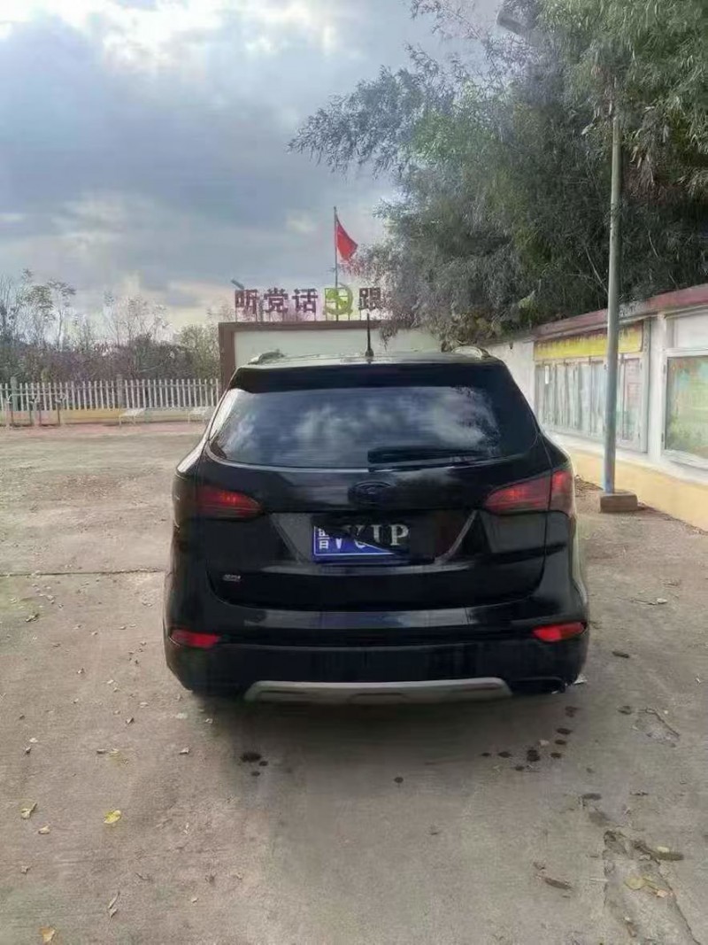 濰坊13年現代全新勝達9