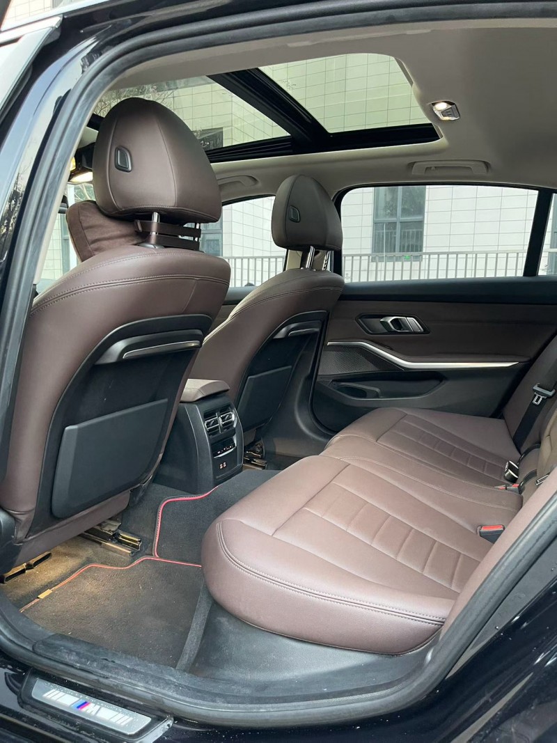 佛山21年宝马3系6