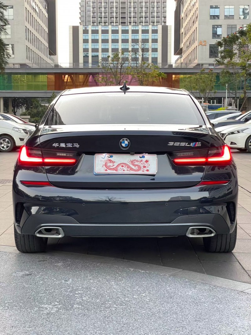 佛山21年宝马3系9