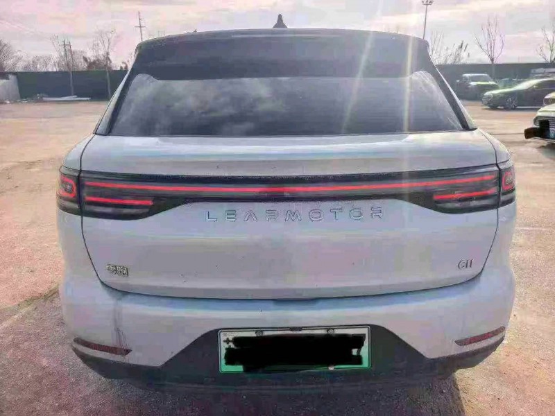 菏泽23年零跑汽车C112