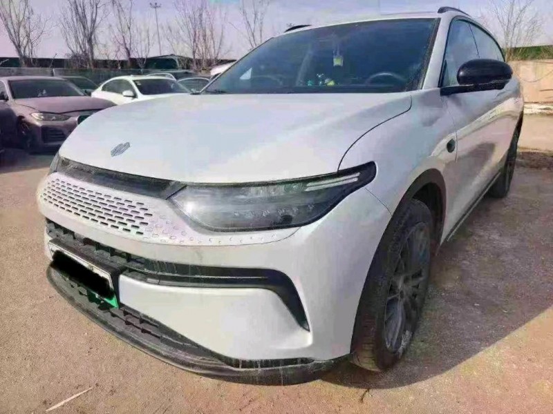 菏泽23年零跑汽车C114