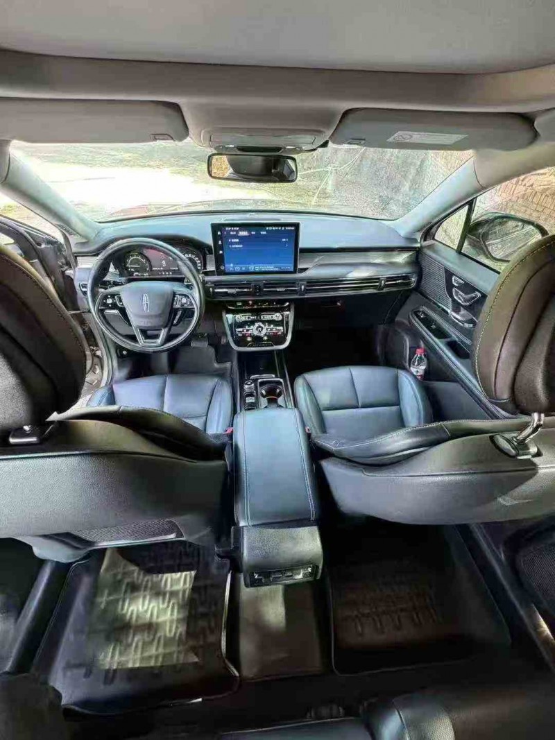 九江21年林肯冒险家4