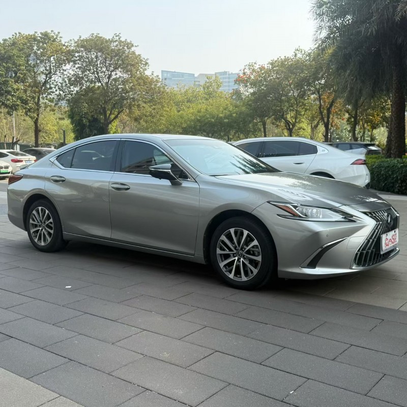 佛山23年雷克萨斯ES2