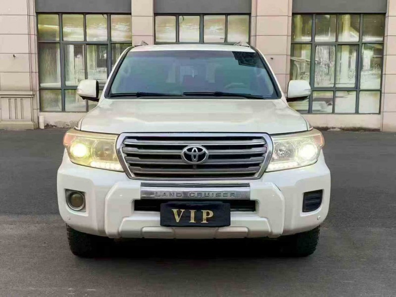 南平16年丰田兰德酷路泽1