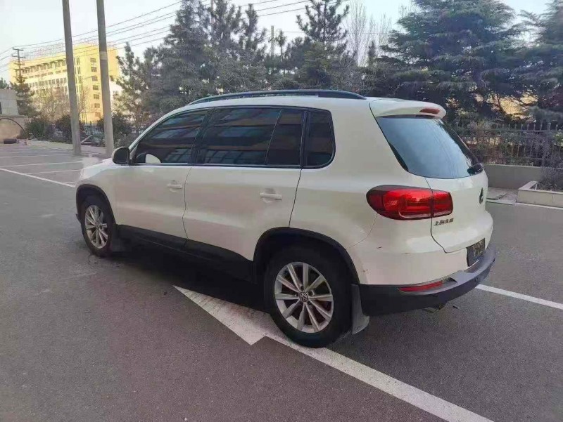 淄博16年大众途观3