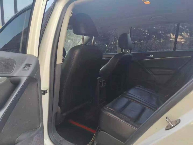 淄博16年大众途观5