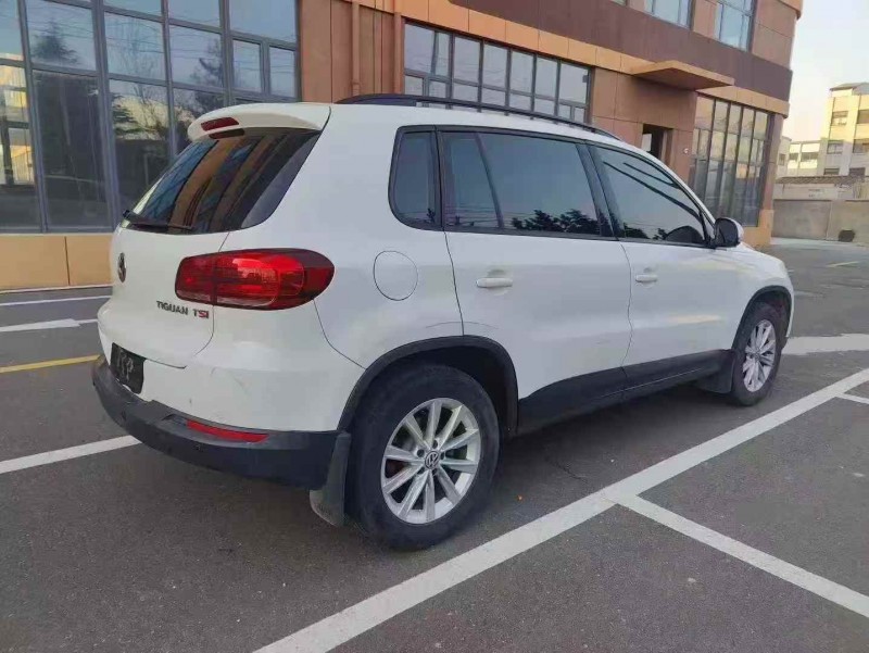 淄博16年大众途观8