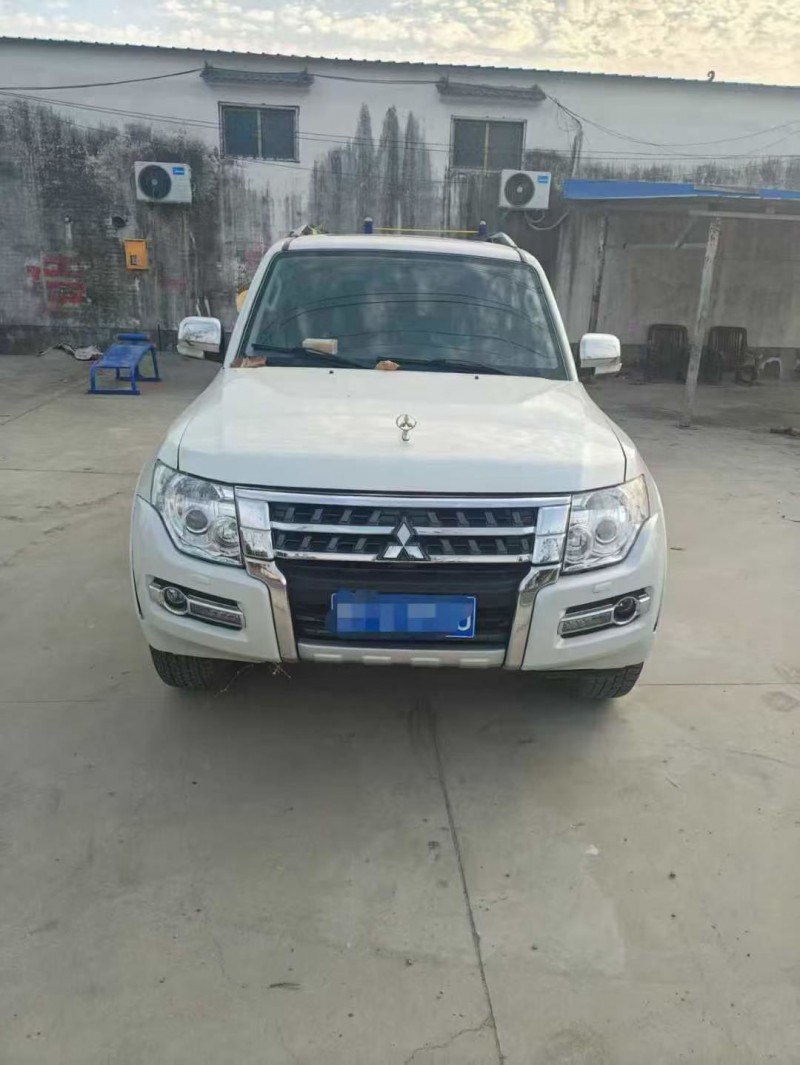 潍坊20年三菱帕杰罗1