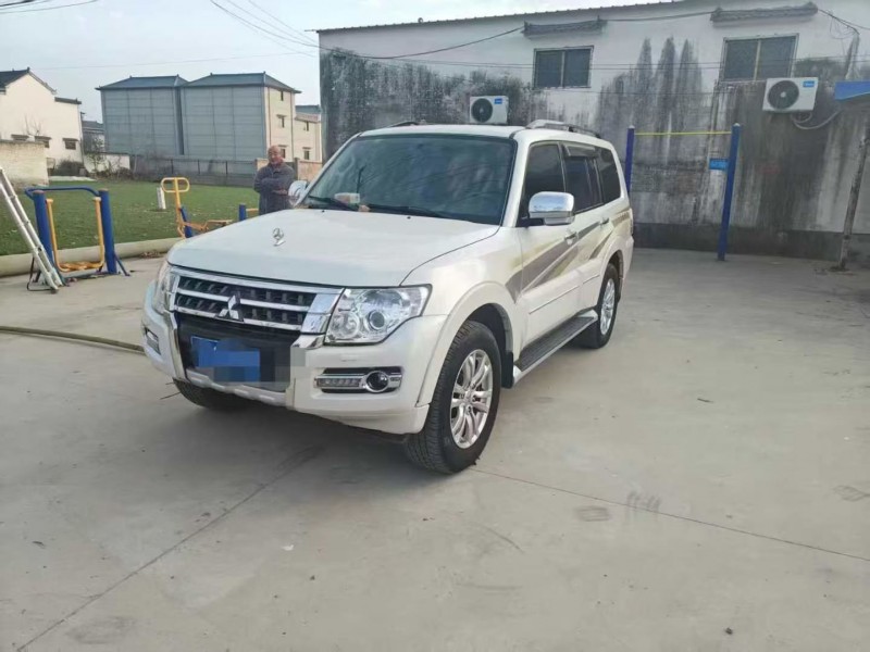 潍坊20年三菱帕杰罗2