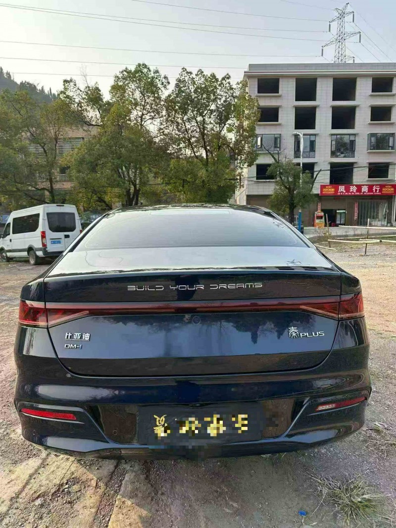 常德24年比亚迪秦9