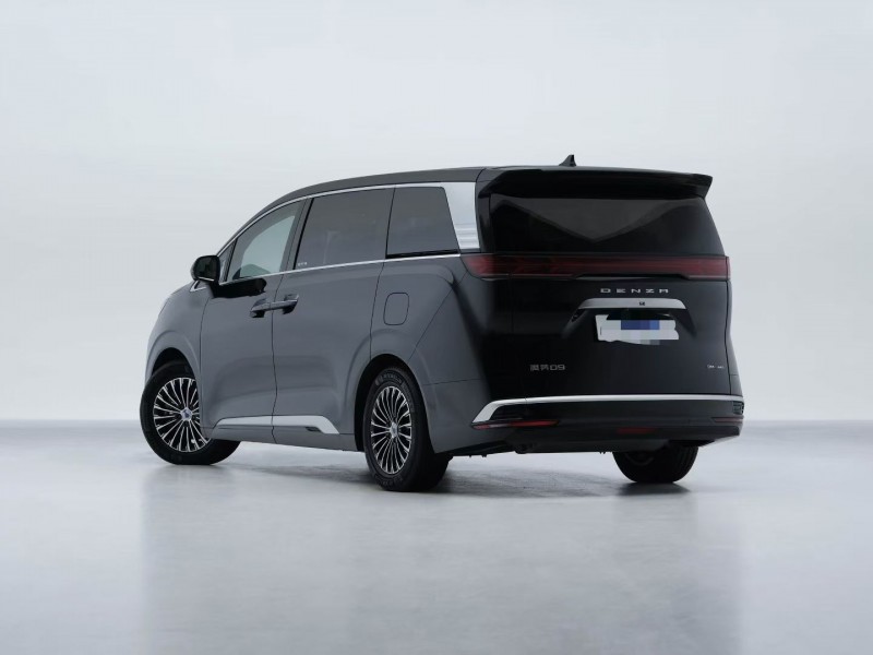 南昌24年腾势D98