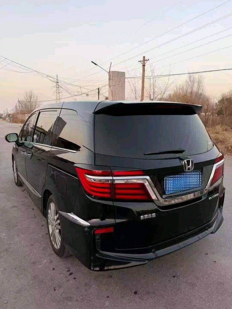 淄博17年本田艾力绅8