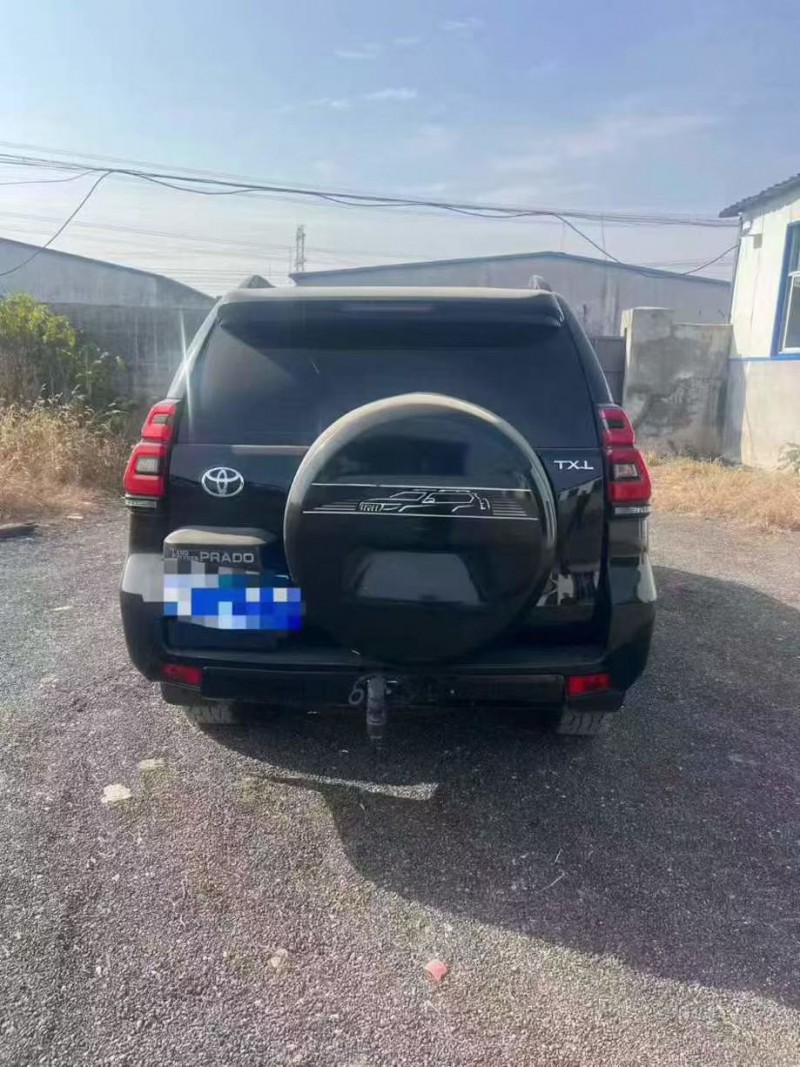 濰坊19年豐田普拉多9