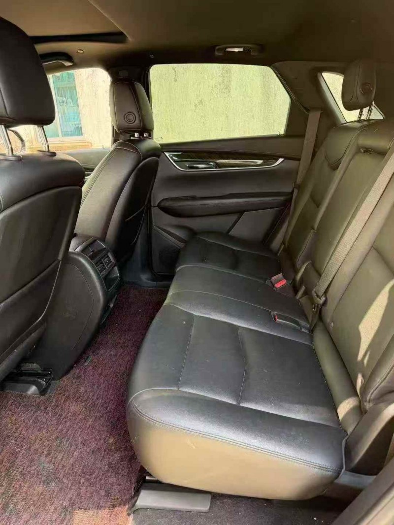 常州18年凱迪拉克XT54