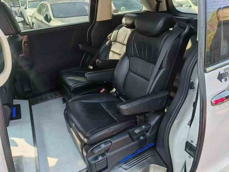 常德17年本田奥德赛5