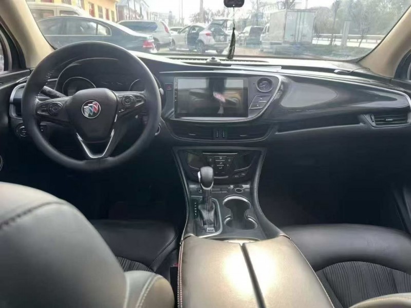 潍坊16年别克昂科威3