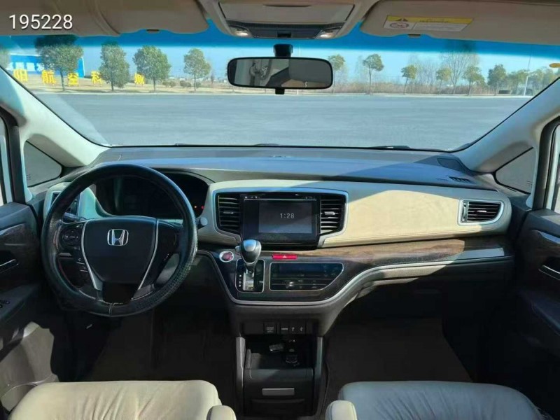 淮安18年本田奥德赛5