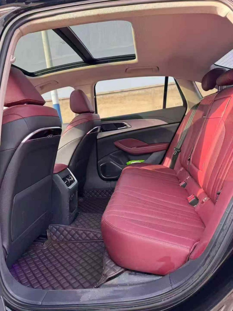 唐山23年紅旗H54