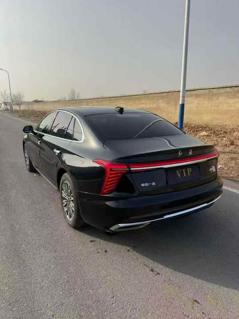 唐山23年紅旗H57