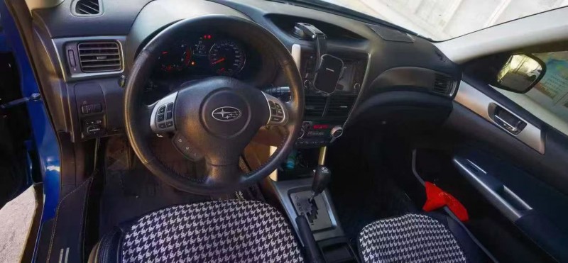 潍坊12年斯巴鲁森林人4