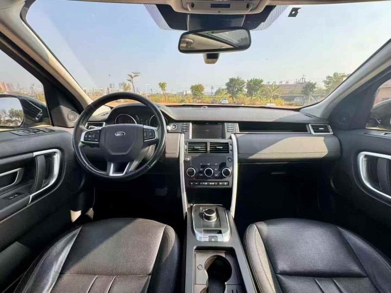 广州18年路虎发现神行7