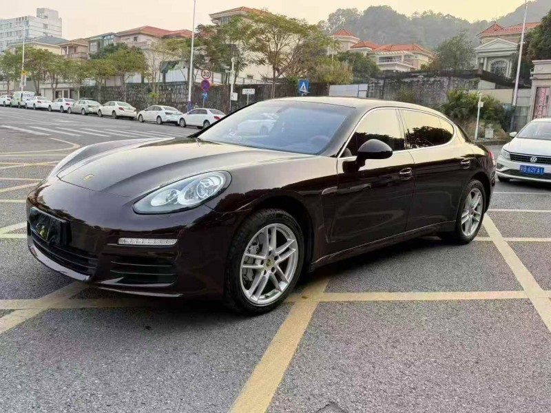 深圳14年保时捷帕拉梅拉2