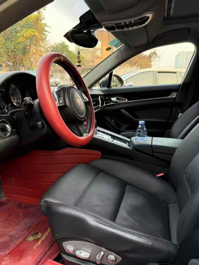 深圳14年保时捷帕拉梅拉3