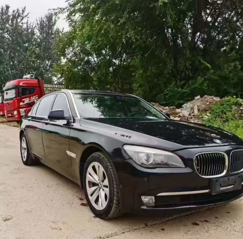 潍坊10年宝马7系3