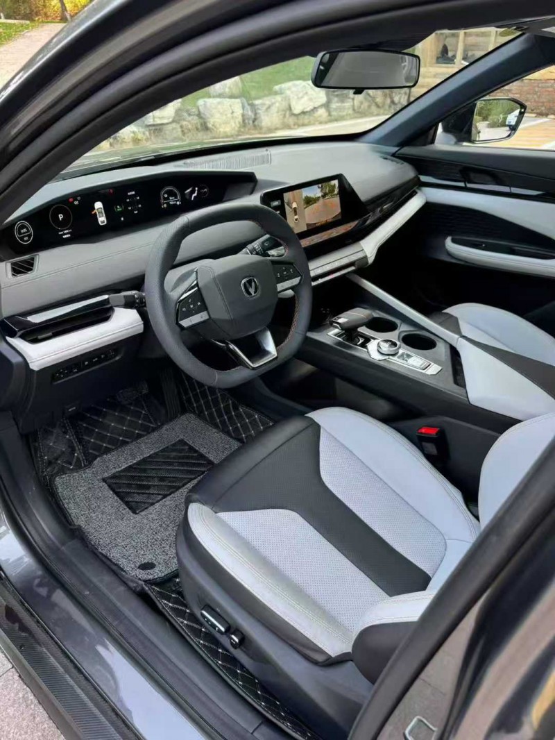 邢台25年长安汽车UNI4