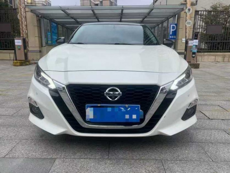 上饶19年日产天籁1