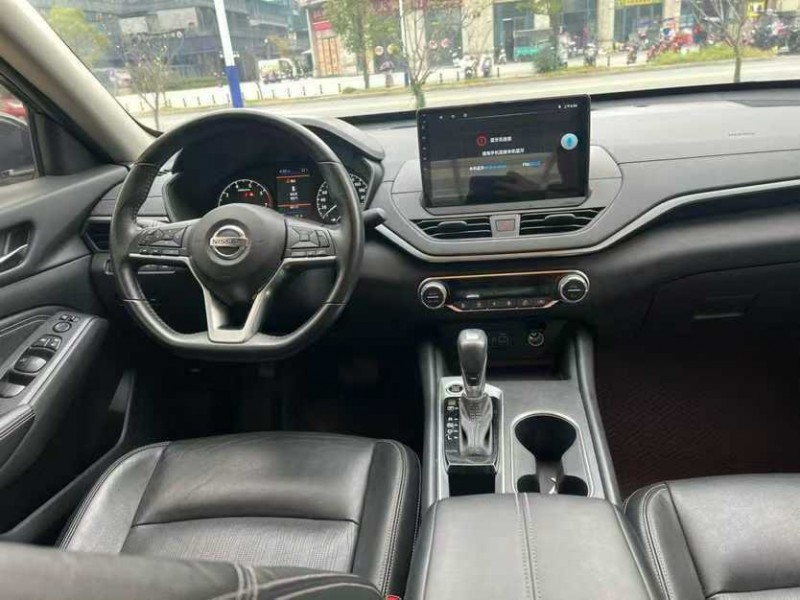 上饶19年日产天籁7