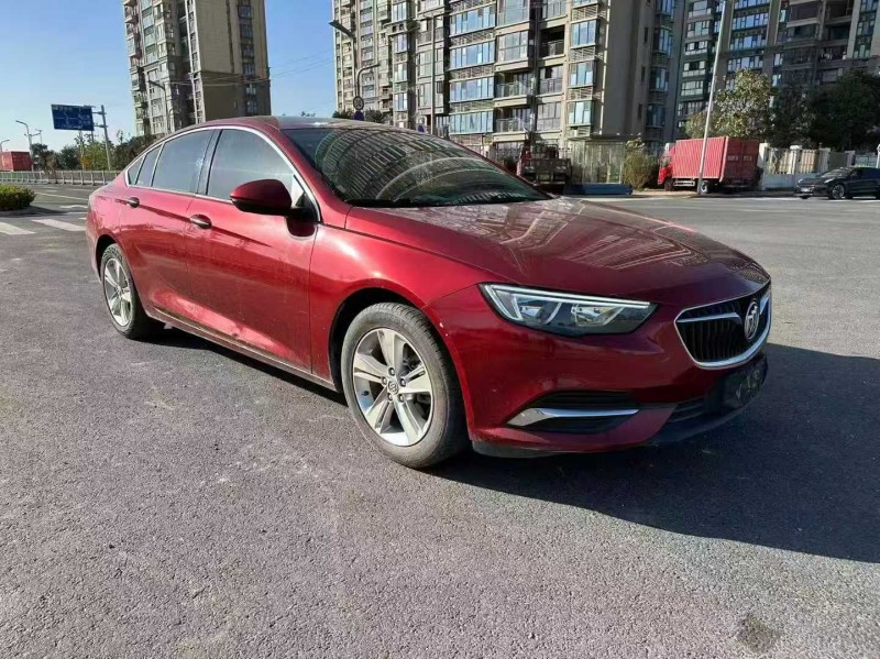 苏州19年别克君威2